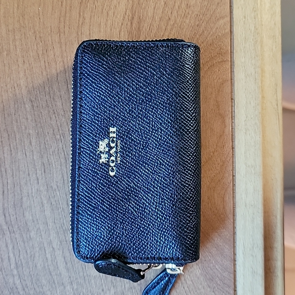 Coach double credit card wallet